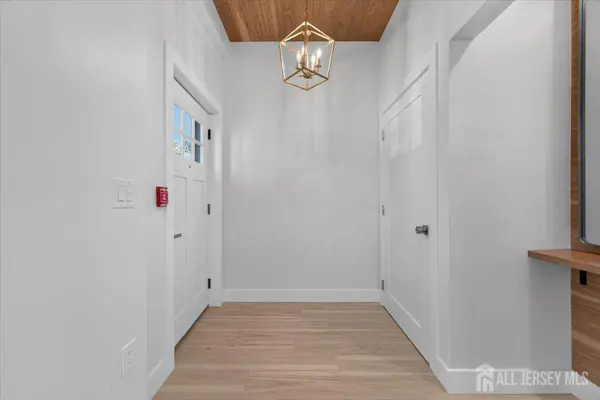 810 N 2nd AVE #2, Highland Park, NJ 08904