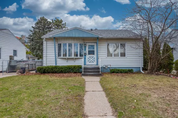 419 W Bottsford Ave, Milwaukee, WI 53207