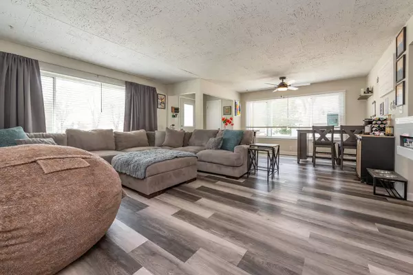 8730 W Center St, Milwaukee, WI 53222