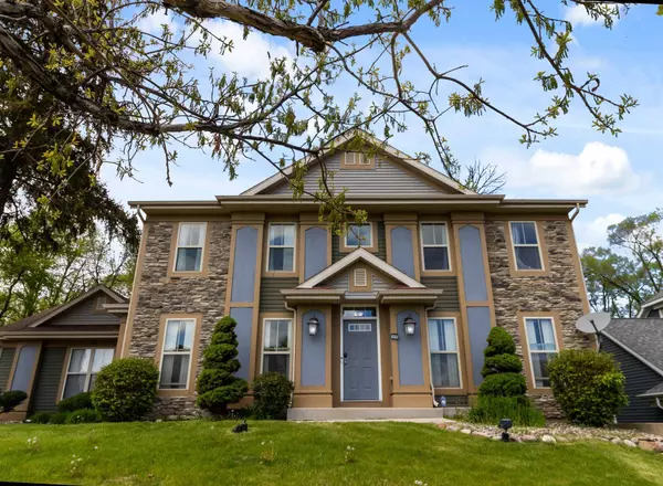 9318 W Mt Zion Dr, Milwaukee, WI 53224