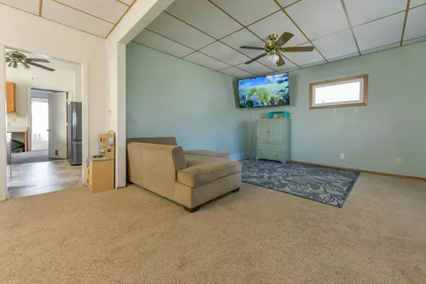 525 S 75th St, Milwaukee, WI 53214