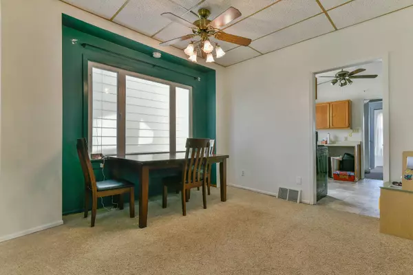 525 S 75th St, Milwaukee, WI 53214