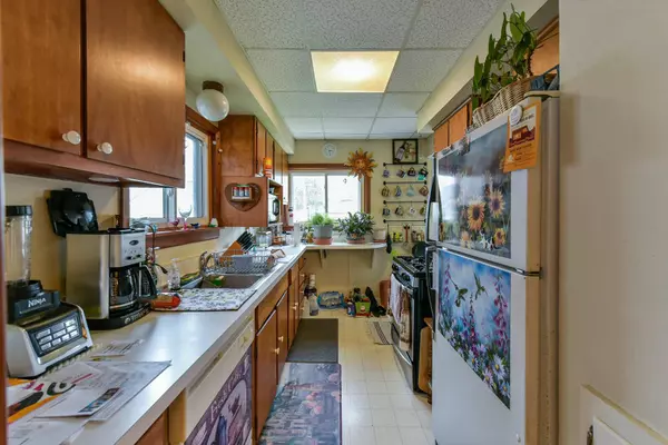 1427 Madison Ave, South Milwaukee, WI 53172