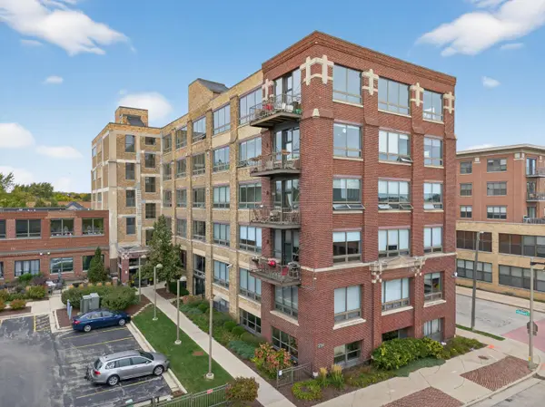 234 E Reservoir Ave Unit 203, Milwaukee, WI 53212