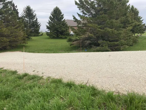 604 Lakeshore Dr, Kewaunee, WI 54216