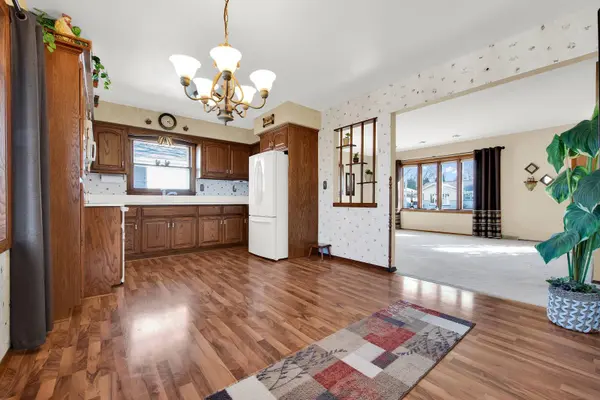 2604 E Birchwood Ave, Cudahy, WI 53110