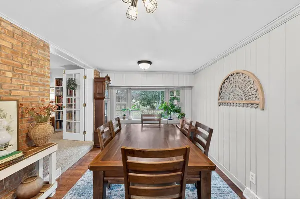 1245 Simon Dr, Brookfield, WI 53005