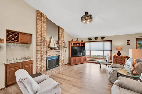 7900 W Drexel Ave, Franklin, WI 53132