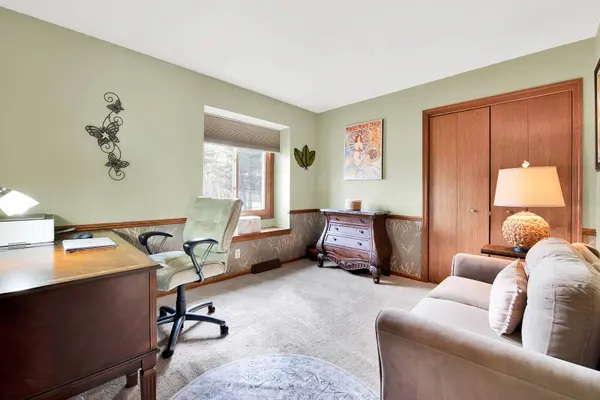 7900 W Drexel Ave, Franklin, WI 53132