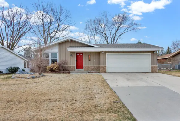 7679 S Lenox Ave, Milwaukee, WI 53154