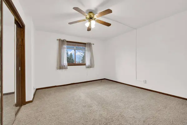 3239 S 58th 310 St, Milwaukee, WI 53219