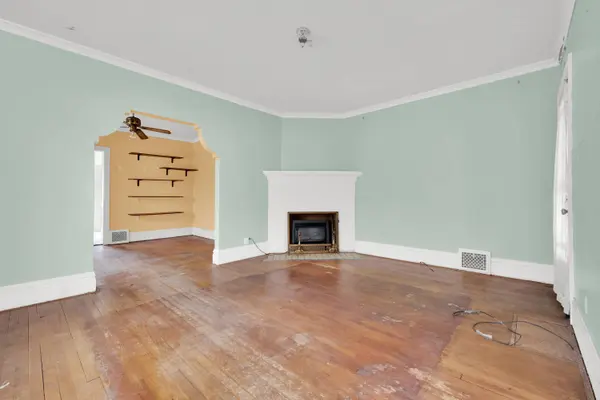 5703 36th Ave, Kenosha, WI 53144