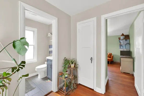 3725 S Logan Ave, Milwaukee, WI 53207