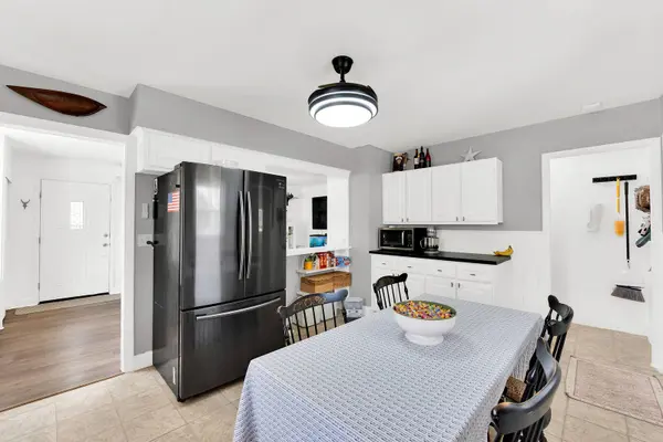 3438 E Denton Ave, Saint Francis, WI 53235