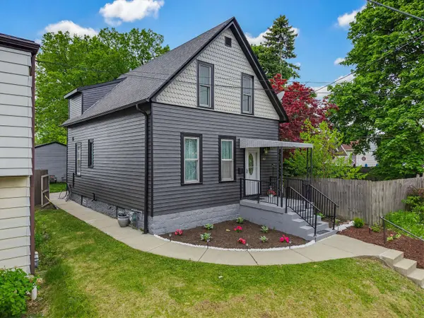 3169 S Griffin Ave, Milwaukee, WI 53207