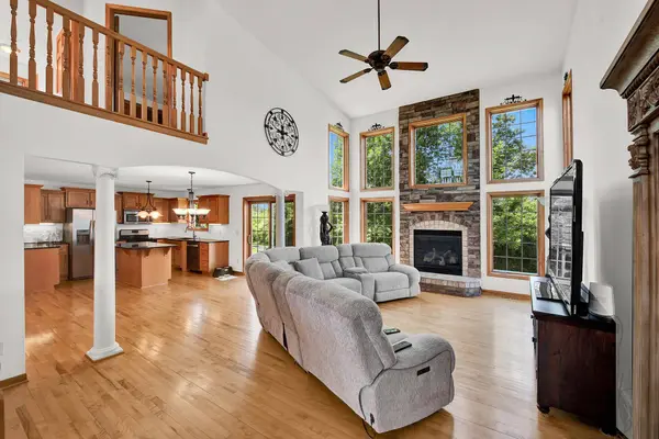 9505 N Michael 9493 Ct, Milwaukee, WI 43224