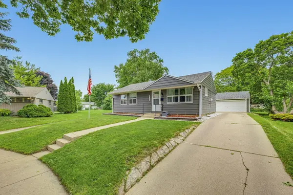 6526 W Burdick Ave, Milwaukee, WI 53219