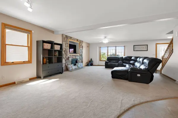5715 Marwood Dr, Caledonia, WI 53402
