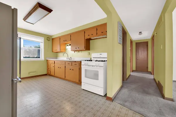 3905 E Klieforth 3907 Ave, Cudahy, WI 53110