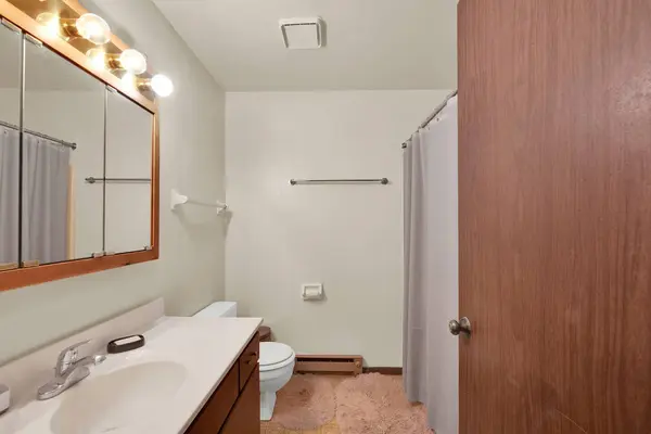 4909 Scotts 202 WAY, Caledonia, WI 53402