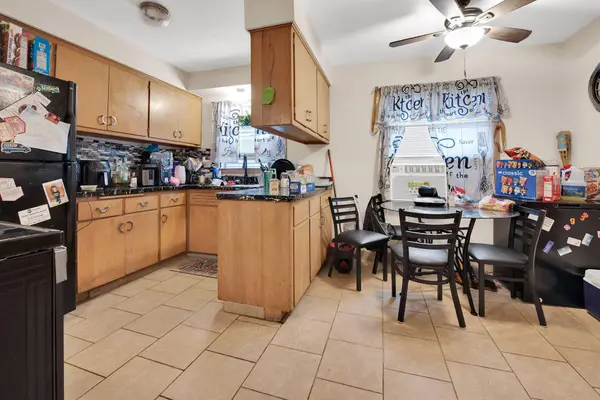 4952 N 50th 4954 St, Milwaukee, WI 53209