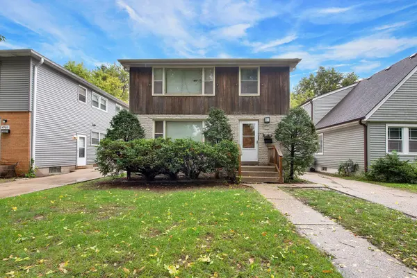4952 N 50th 4954 St