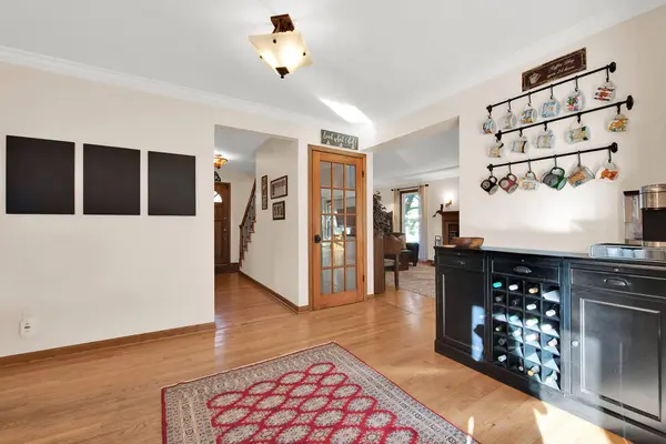 2215 W Mangold Ave, Milwaukee, WI 53221
