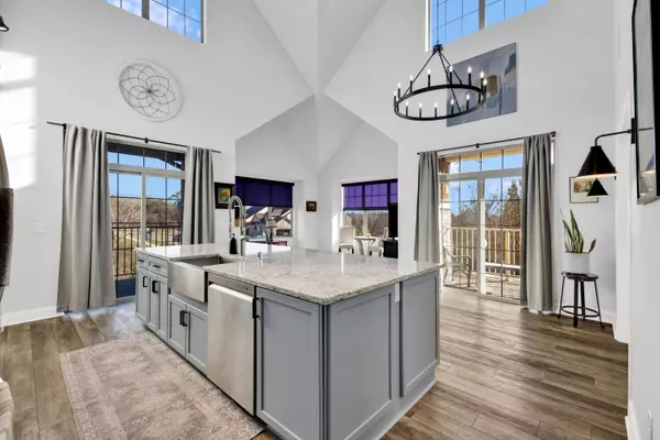 14900 W Wilbur Dr Unit 1207, New Berlin, WI 53151