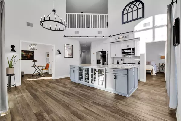 14900 W Wilbur Dr Unit 1207, New Berlin, WI 53151