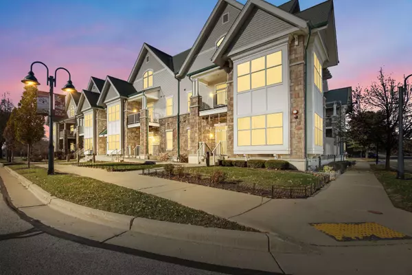 14900 W Wilbur Dr Unit 1207, New Berlin, WI 53151