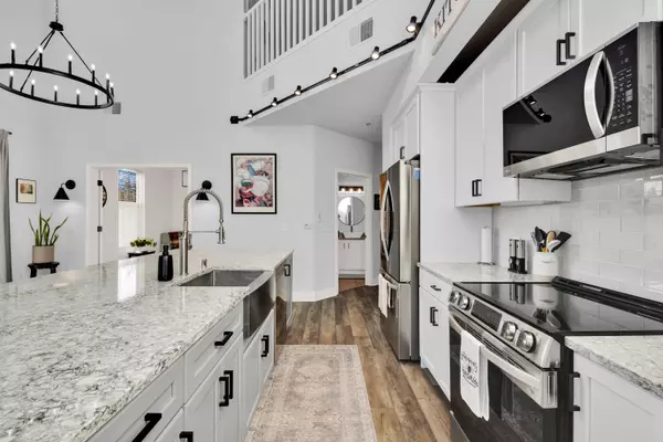 14900 W Wilbur Dr Unit 1207, New Berlin, WI 53151