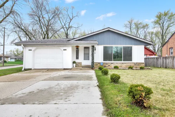 2522 W College Ave, Milwaukee, WI 53221
