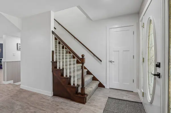 10780 S 92nd St, Franklin, WI 53132