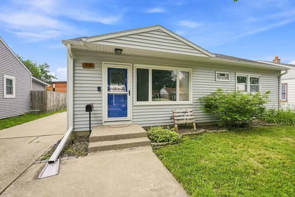 159 W Armour Ave, Milwaukee, WI 53207