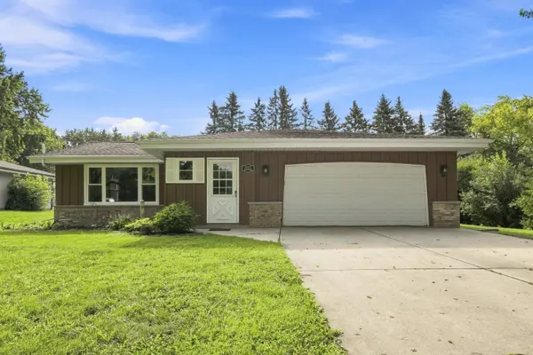 W157N10840 Catskill Ln, Germantown, WI 53022