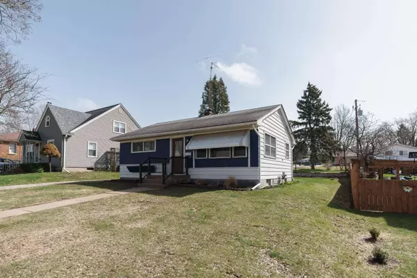 125 S Palmatory St, Horicon, WI 53032