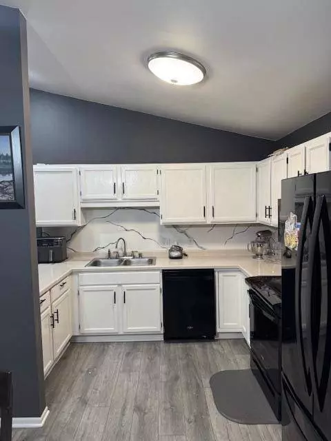 276 Mountin Dr Unit C, Mayville, WI 53050