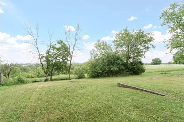 593 N German St, Mayville, WI 53050