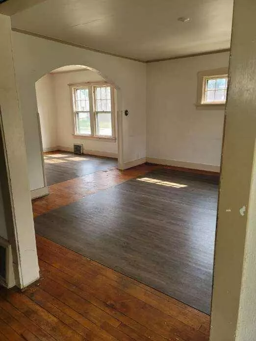 2802 Clark St, Manitowoc, WI 54220