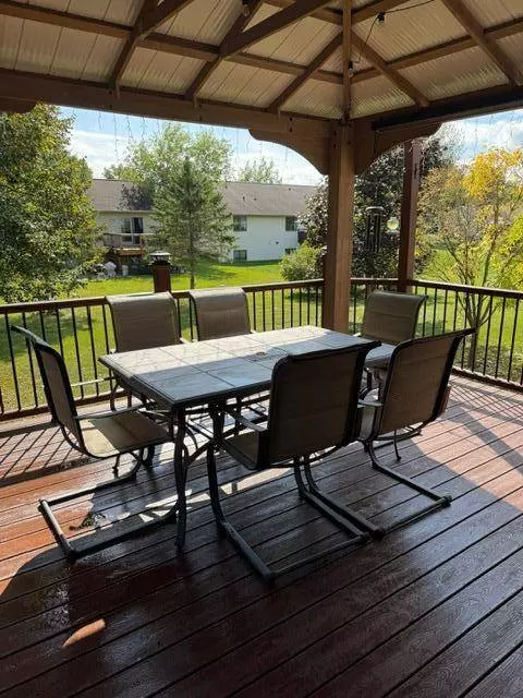 249 Dream Catcher Dr, Kewaskum, WI 53040