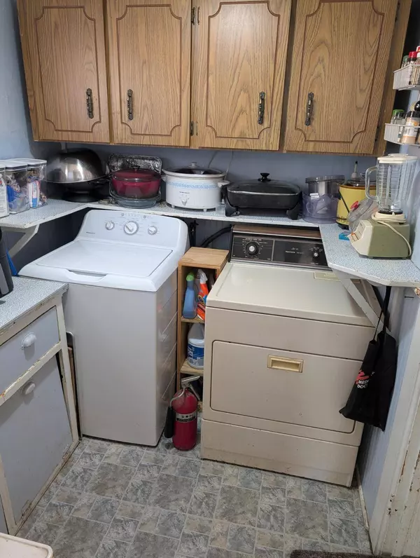 204 N Church St, Watertown, WI 53094