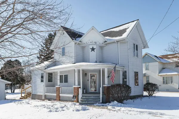 1117 Main St, Lomira, WI 53048