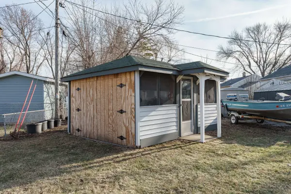 241 Weis Ave, Fond Du Lac, WI 54935