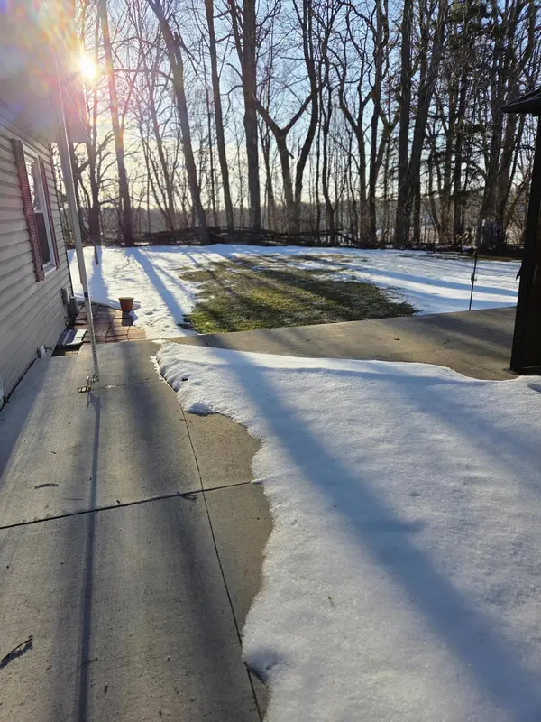 3601 Michigan Ave, Manitowoc, WI 54220