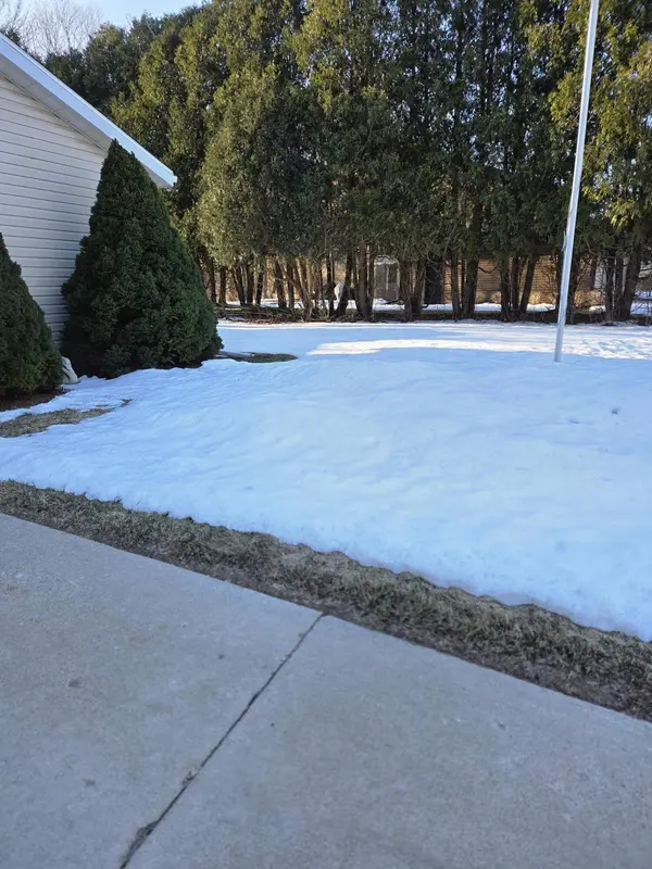 3601 Michigan Ave, Manitowoc, WI 54220