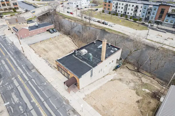 255 S Main St, West Bend, WI 53095