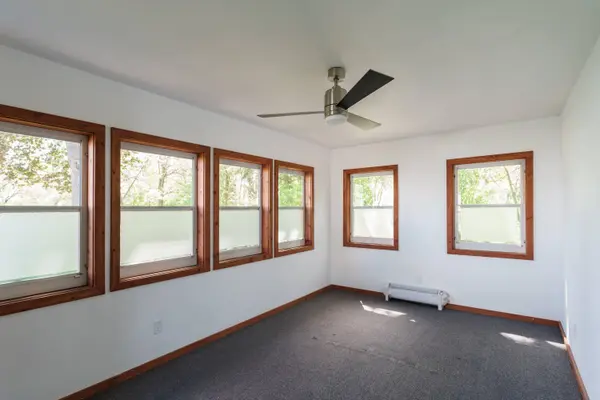 258 15th St, Fond Du Lac, WI 54935