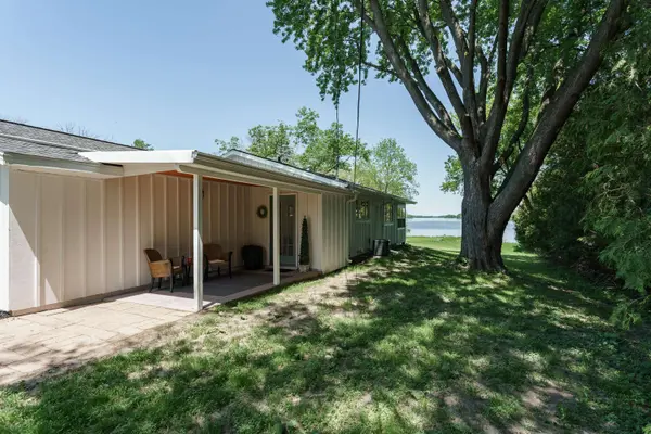 W4428 Lakeview Dr, Hustisford, WI 53034