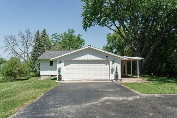 W4428 Lakeview Dr, Hustisford, WI 53034