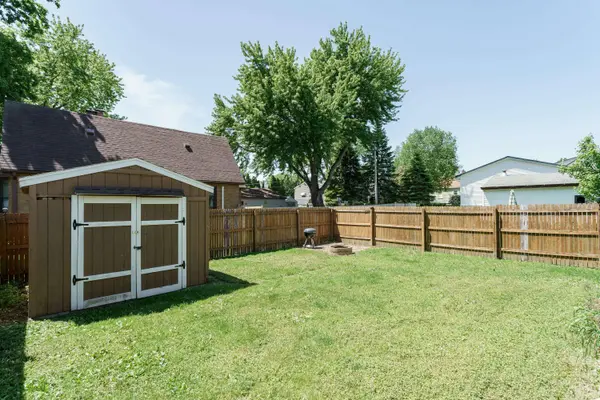 719 Joanna St, Horicon, WI 53032